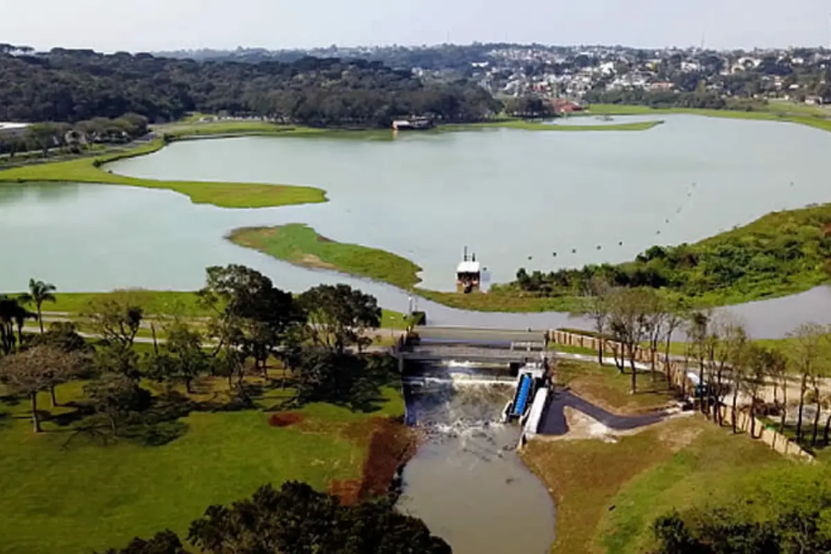 pque barigui da cidade de curitiba