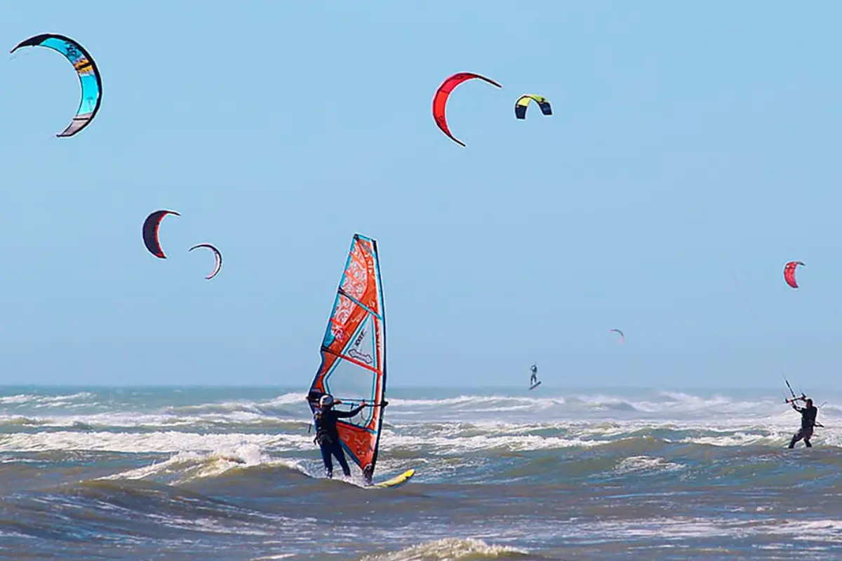 kitesurf